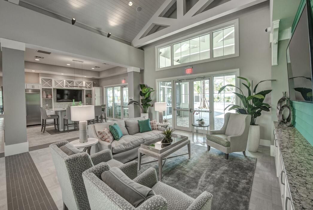 For Sale: $424,950 (2 beds, 2 baths, 1579 Square Feet)