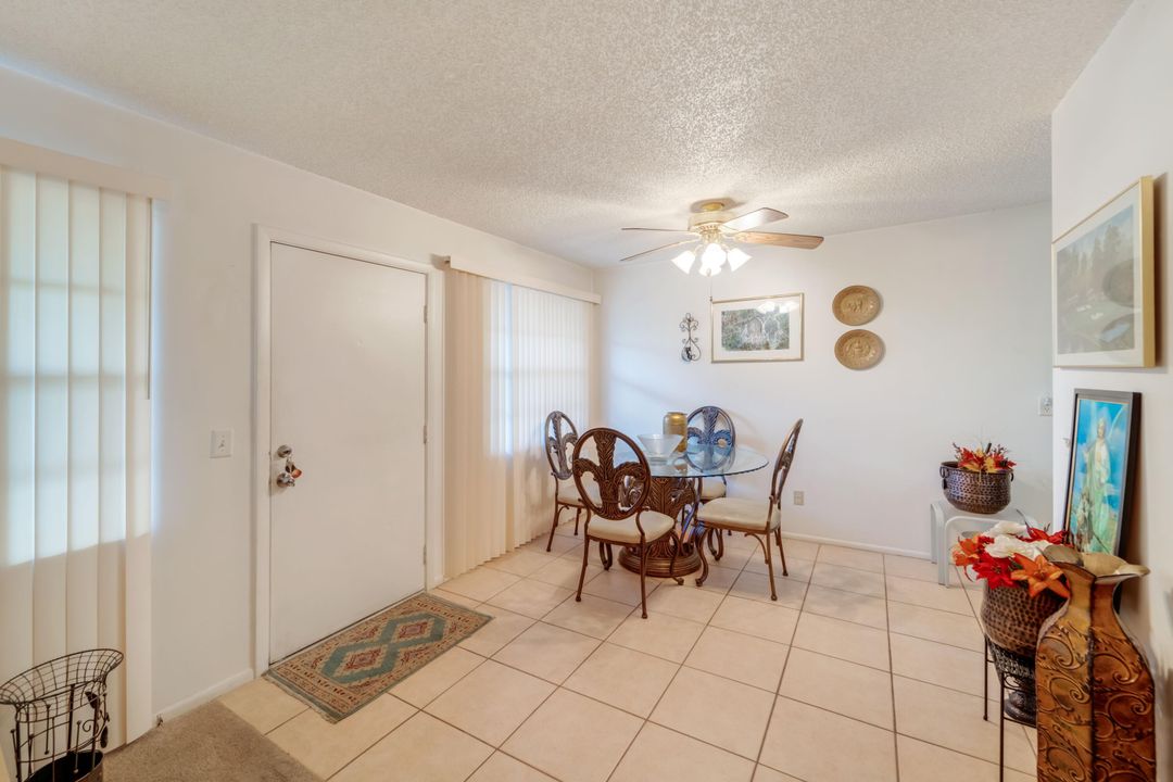 For Sale: $119,997 (1 beds, 1 baths, 800 Square Feet)
