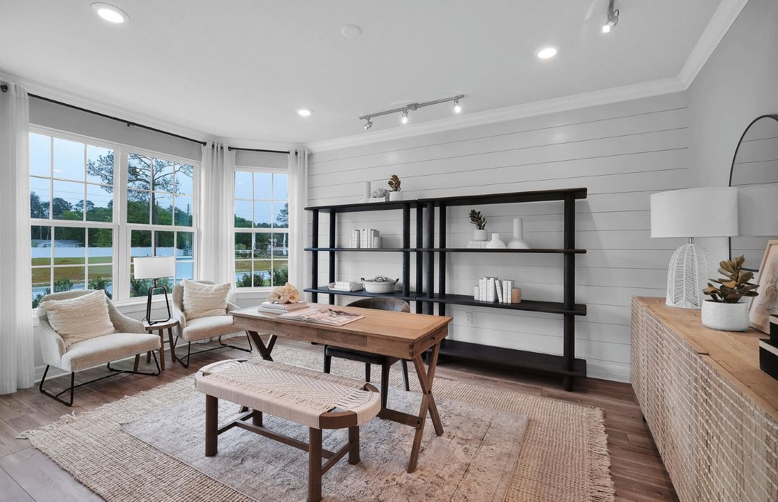 Active With Contract: $834,845 (4 beds, 3 baths, 2334 Square Feet)