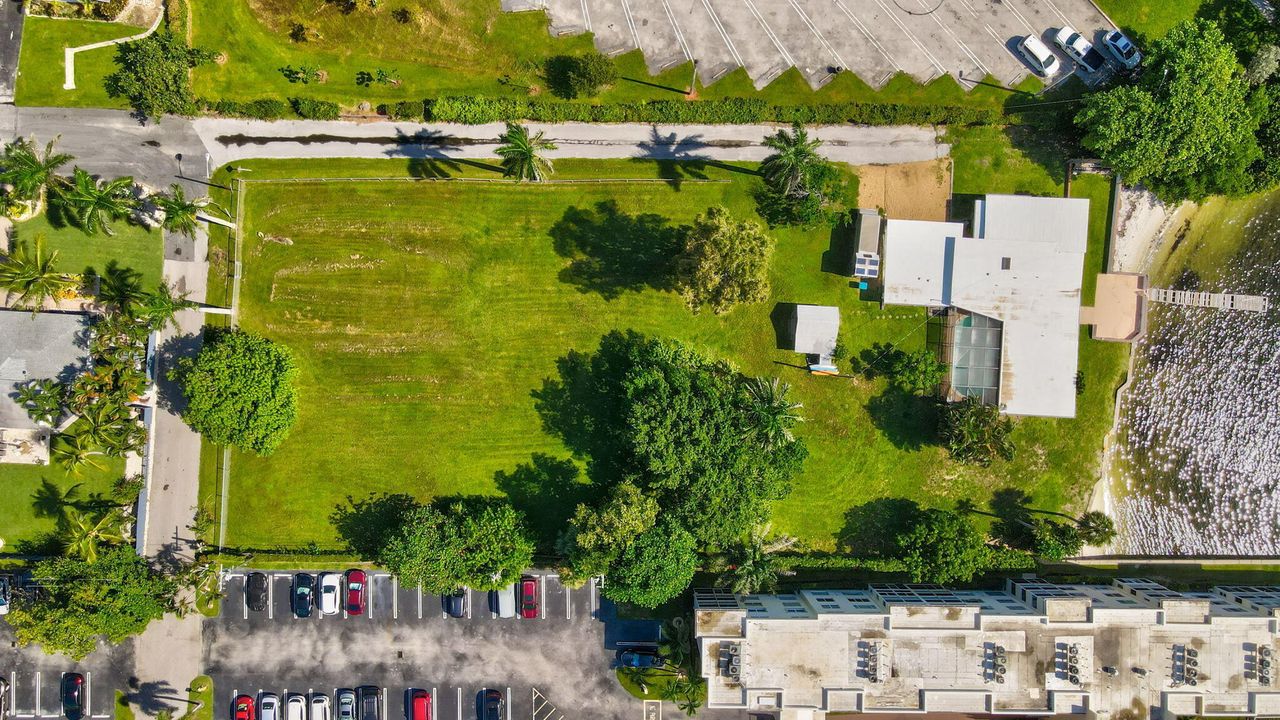 Active With Contract: $6,000,000 (0 beds, 0 baths, 0 Square Feet)