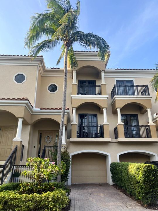 待售: $859,500 (3 贝兹, 3 浴室, 2882 平方英尺)