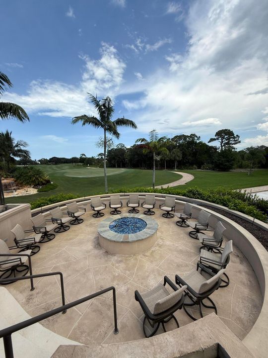 For Rent: $7,899 (3 beds, 3 baths, 2886 Square Feet)