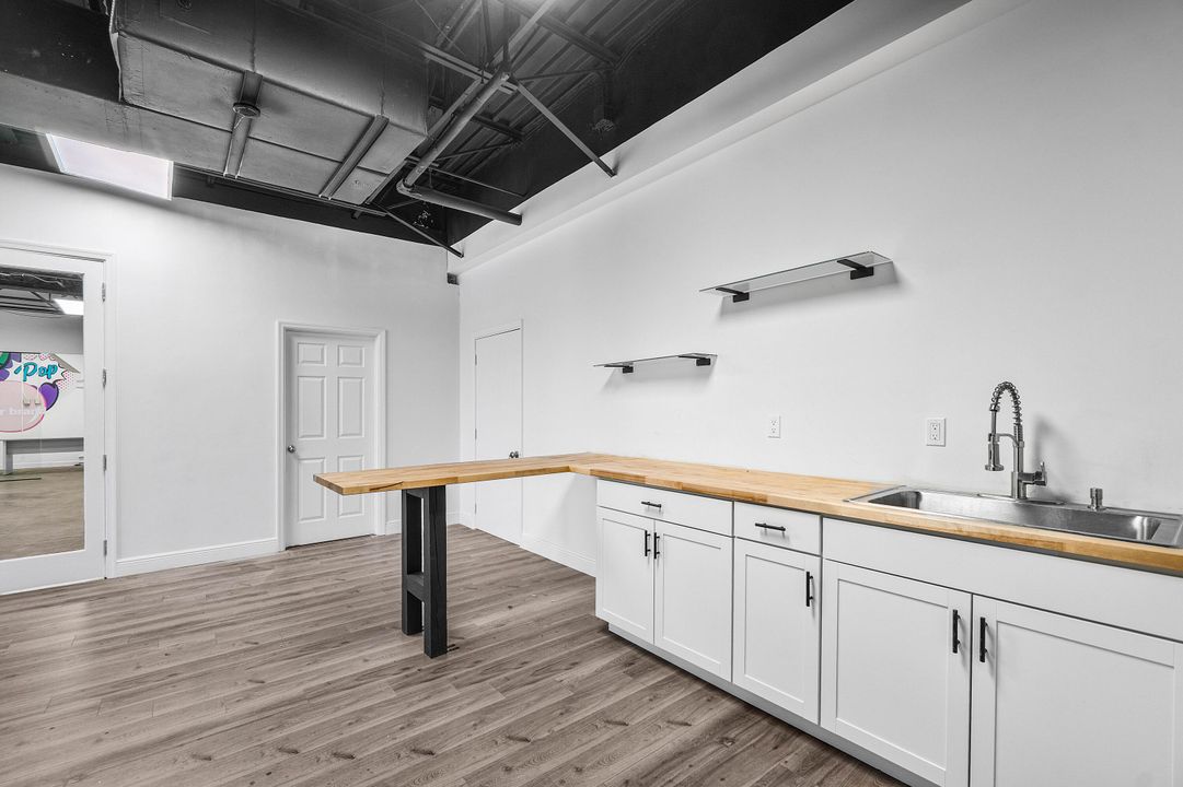 待售: $3,750 (0 贝兹, 0 浴室, 1550 平方英尺)