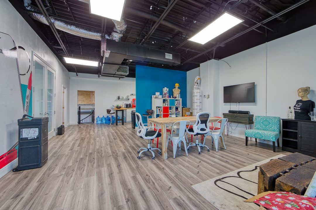 待售: $3,750 (0 贝兹, 0 浴室, 1550 平方英尺)