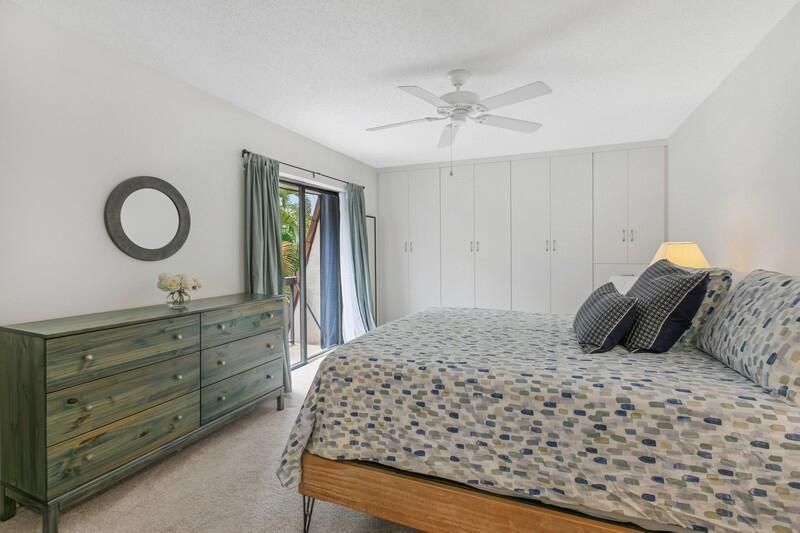 En Venta: $439,900 (2 camas, 2 baños, 1470 Pies cuadrados)