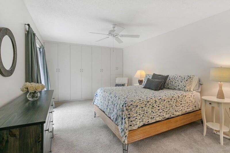 En Venta: $439,900 (2 camas, 2 baños, 1470 Pies cuadrados)