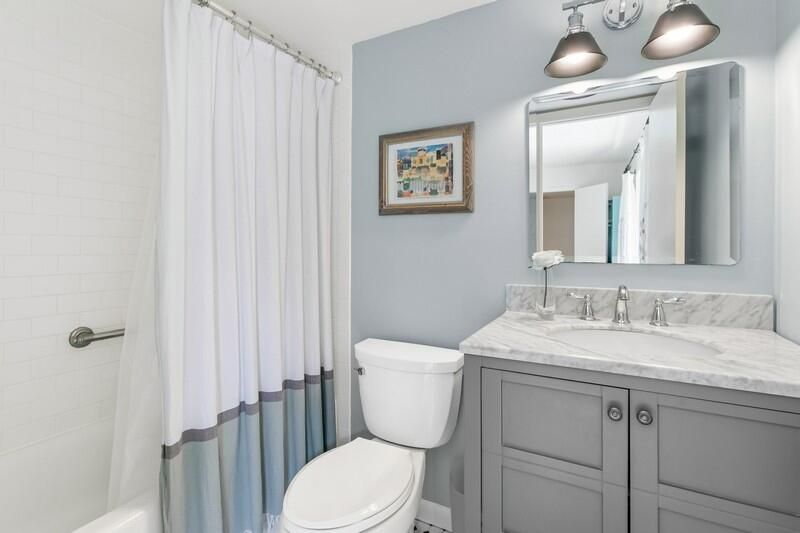 En Venta: $439,900 (2 camas, 2 baños, 1470 Pies cuadrados)