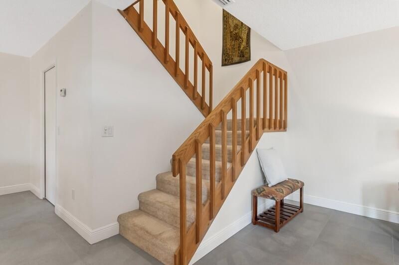 En Venta: $439,900 (2 camas, 2 baños, 1470 Pies cuadrados)