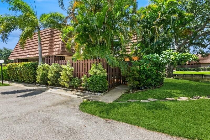 En Venta: $439,900 (2 camas, 2 baños, 1470 Pies cuadrados)