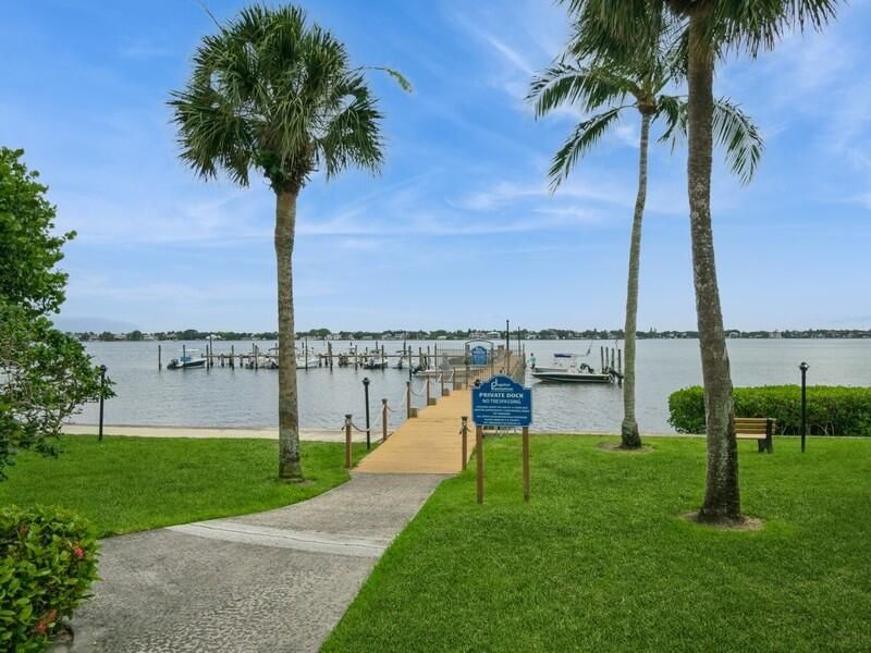 En Venta: $439,900 (2 camas, 2 baños, 1470 Pies cuadrados)