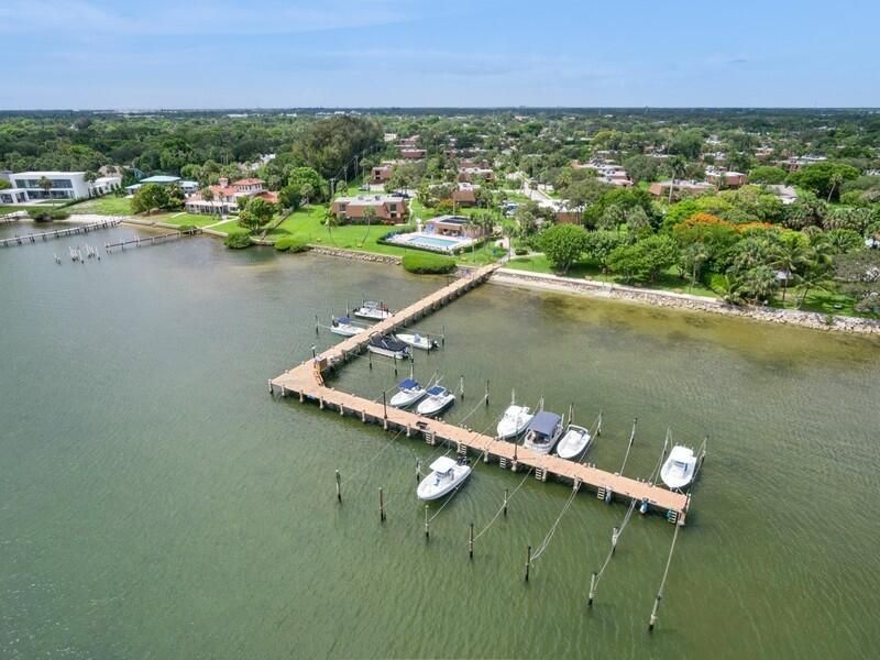 En Venta: $439,900 (2 camas, 2 baños, 1470 Pies cuadrados)