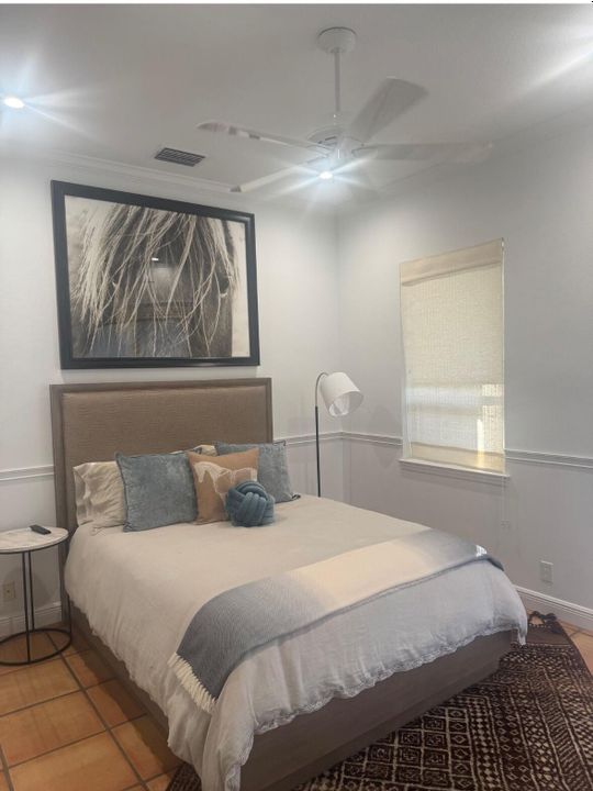 Active With Contract: $20,000 (3 beds, 3 baths, 1754 Square Feet)