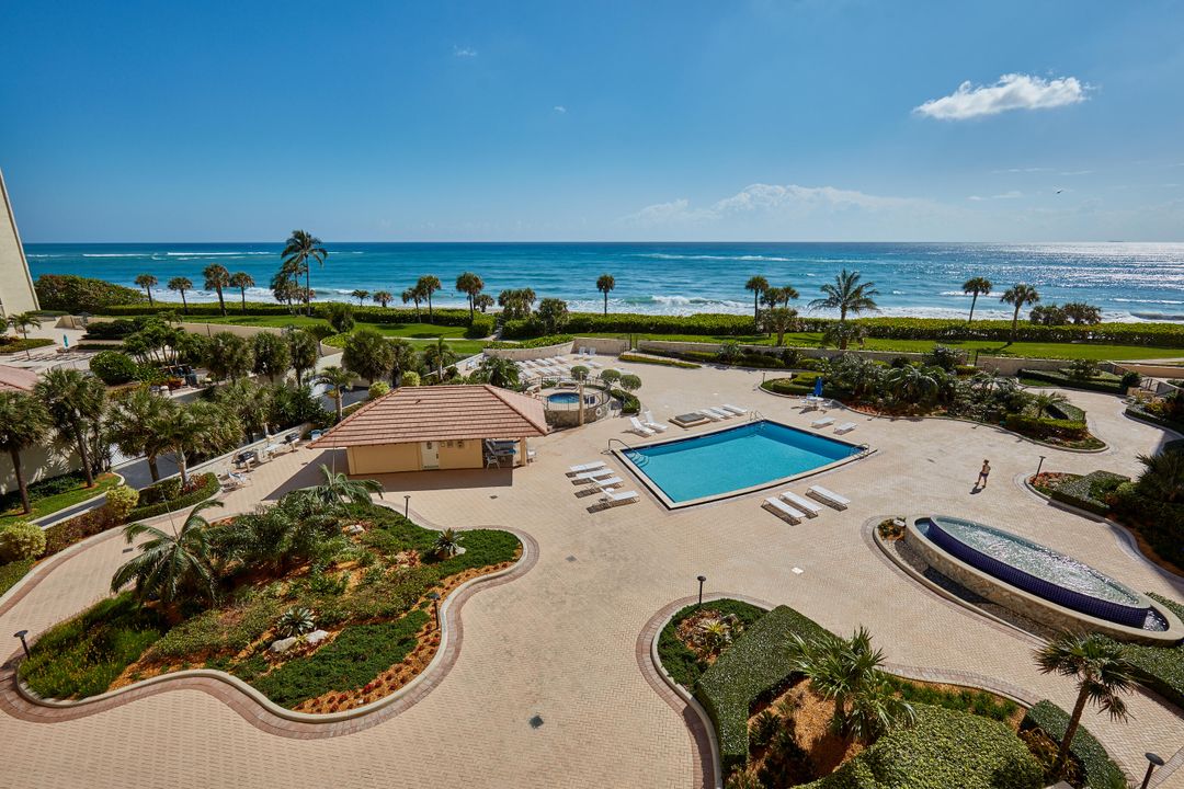 Active With Contract: $11,500 (2 beds, 2 baths, 1170 Square Feet)