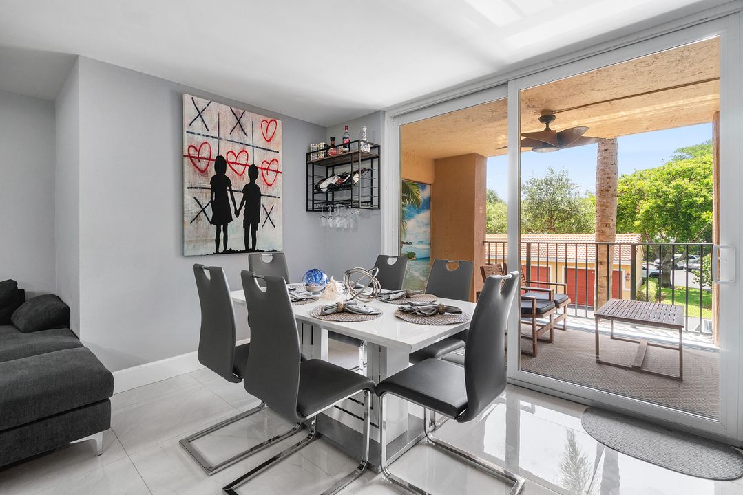 For Sale: $379,900 (3 beds, 2 baths, 1298 Square Feet)