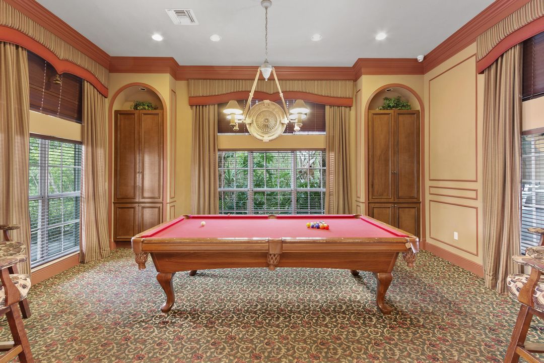 For Sale: $379,900 (3 beds, 2 baths, 1298 Square Feet)