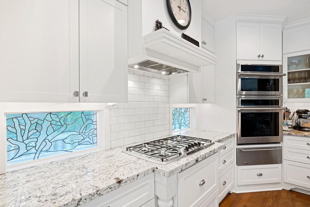 На продажу: $3,950,000 (5 спален, 4 ванн, 5776 Квадратных фут)