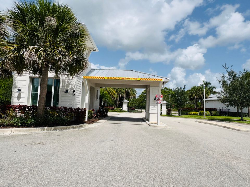 На продажу: $720,000 (5 спален, 3 ванн, 2988 Квадратных фут)