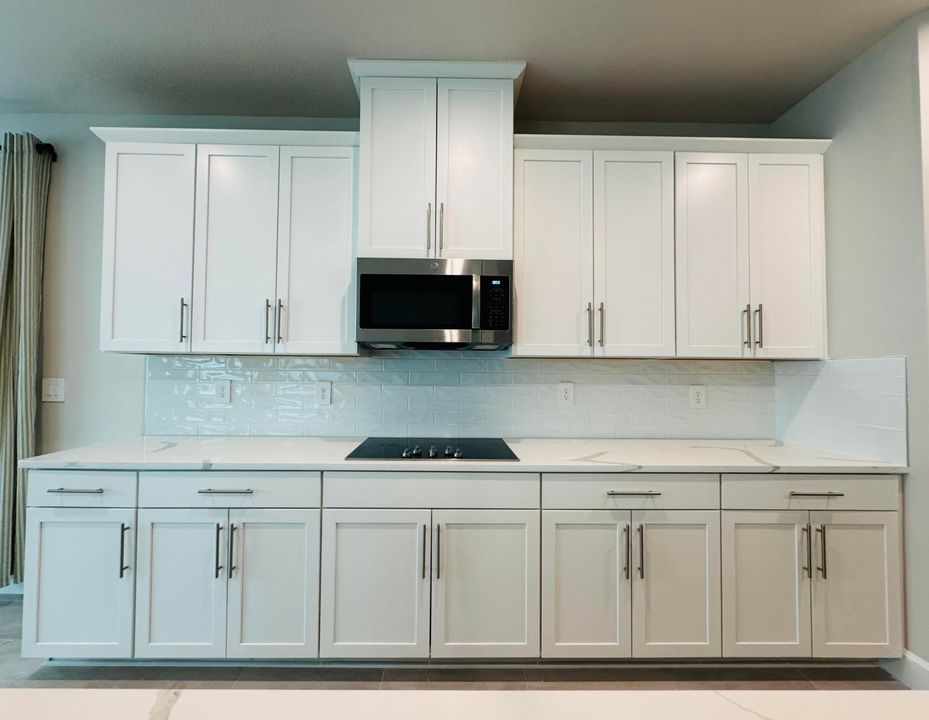 На продажу: $720,000 (5 спален, 3 ванн, 2988 Квадратных фут)