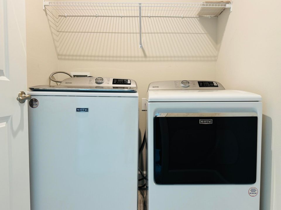 На продажу: $720,000 (5 спален, 3 ванн, 2988 Квадратных фут)