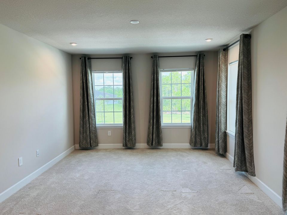 На продажу: $720,000 (5 спален, 3 ванн, 2988 Квадратных фут)