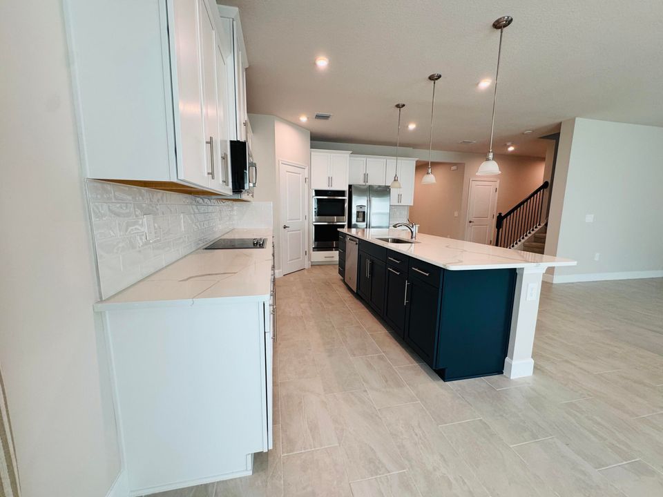 На продажу: $720,000 (5 спален, 3 ванн, 2988 Квадратных фут)