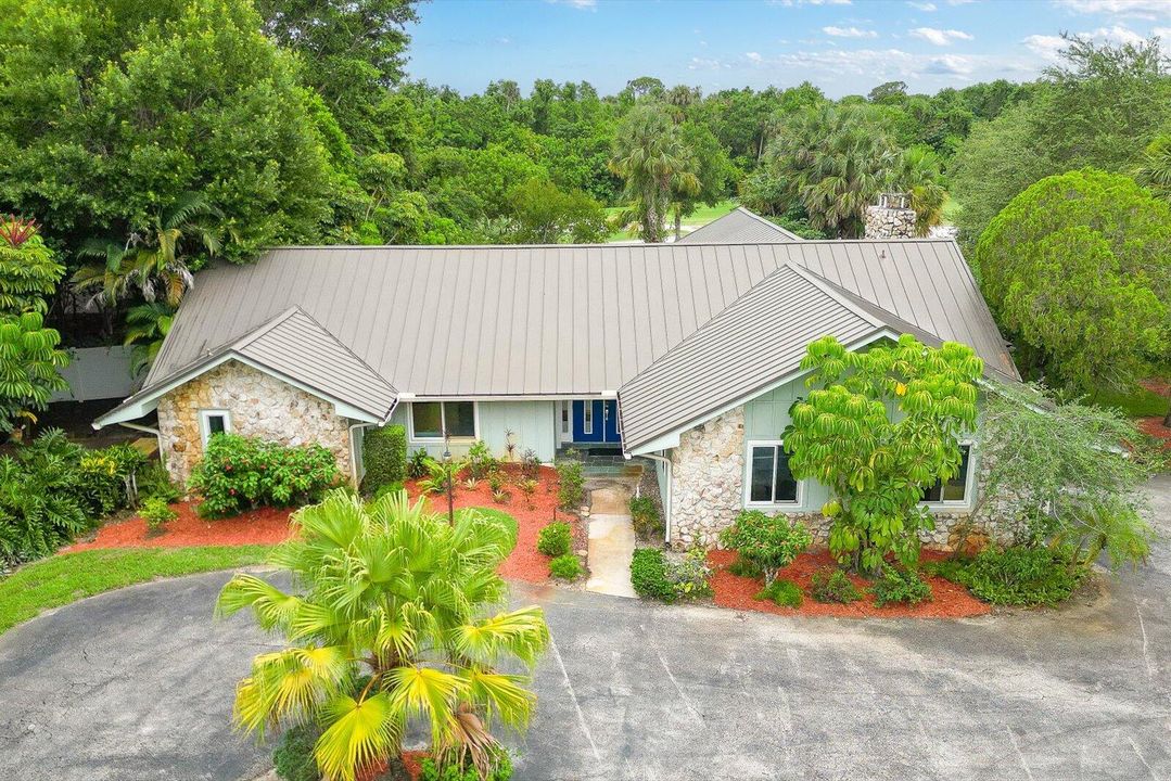 Vendido Recientemente: $734,500 (3 camas, 3 baños, 2914 Pies cuadrados)