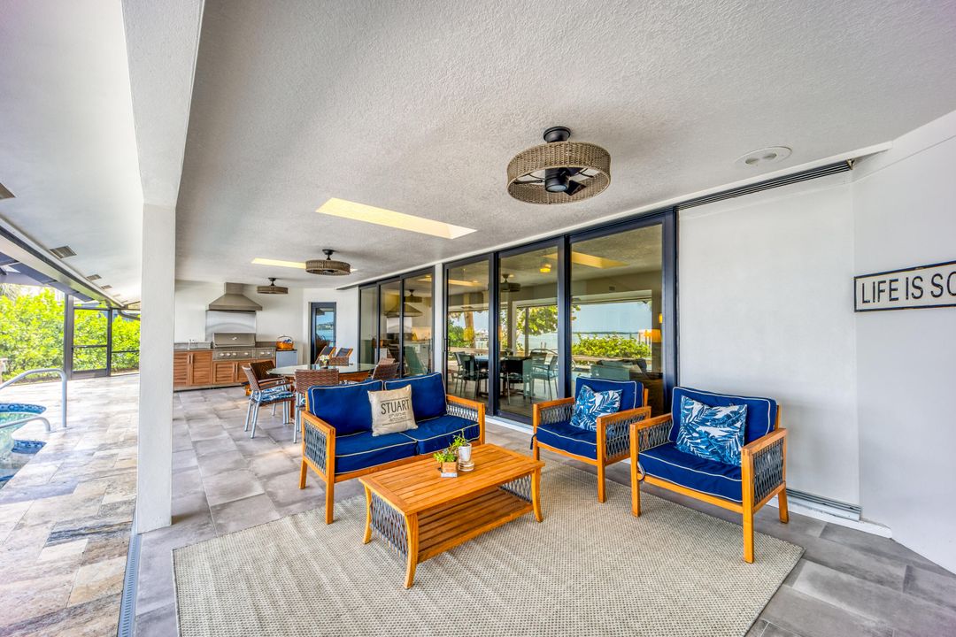 出租: $18,500 (3 贝兹, 2 浴室, 2664 平方英尺)