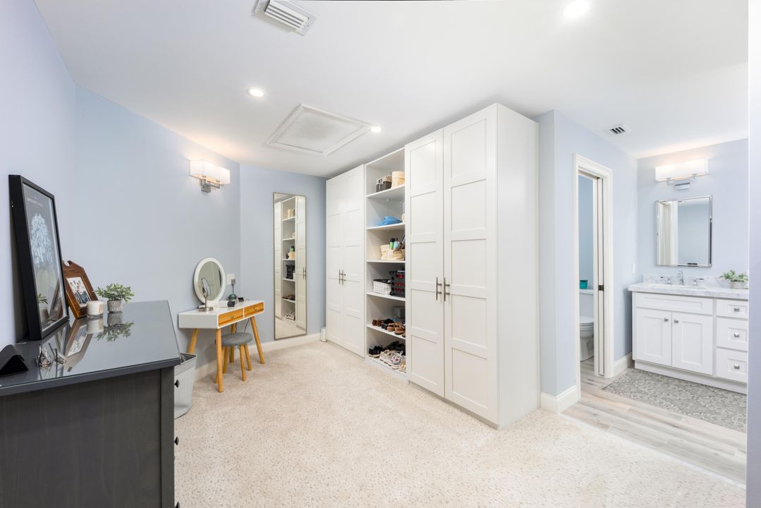 出租: $18,500 (3 贝兹, 2 浴室, 2664 平方英尺)