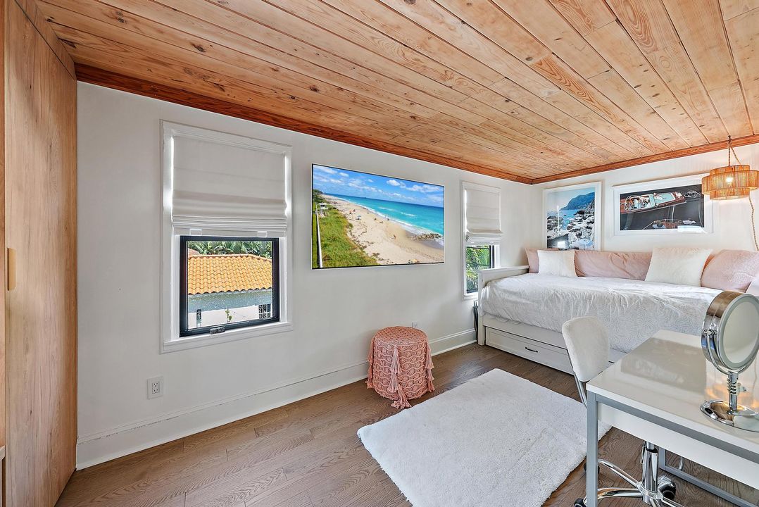 В аренду: $20,000 (4 спален, 3 ванн, 2384 Квадратных фут)