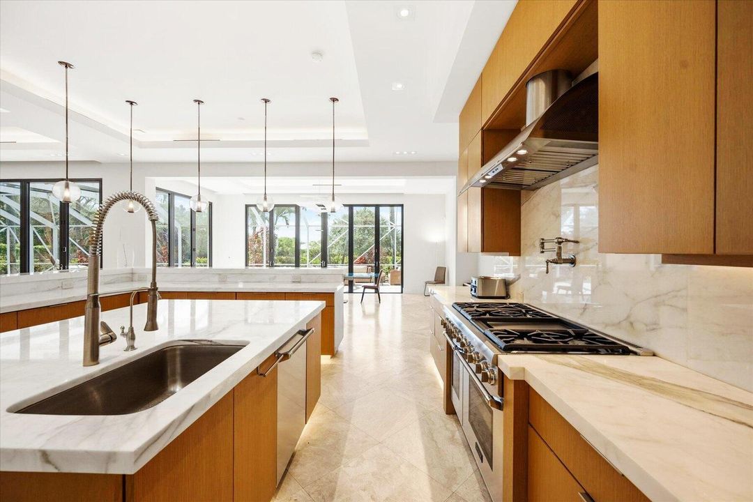 En Venta: $6,350,000 (7 camas, 4 baños, 4710 Pies cuadrados)