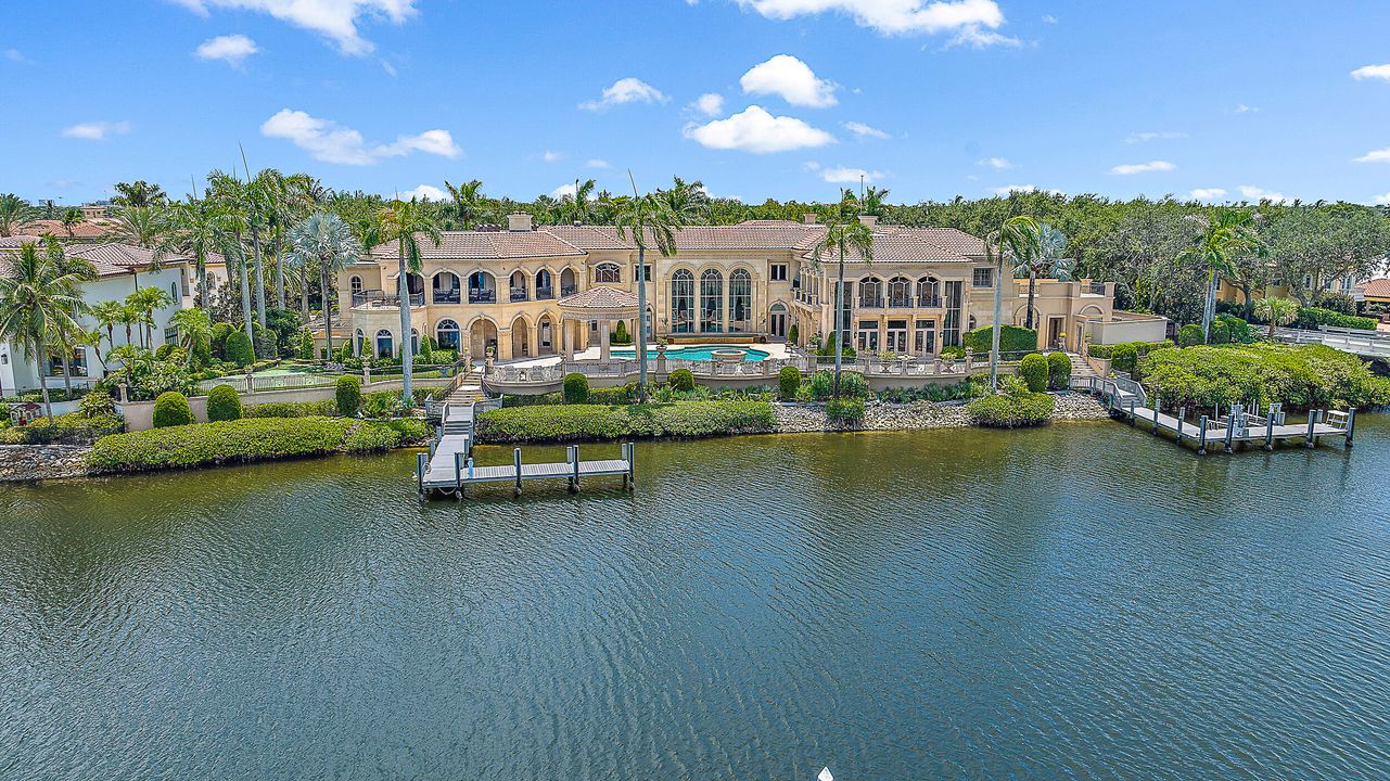 En Venta: $36,000,000 (9 camas, 13 baños, 24320 Pies cuadrados)