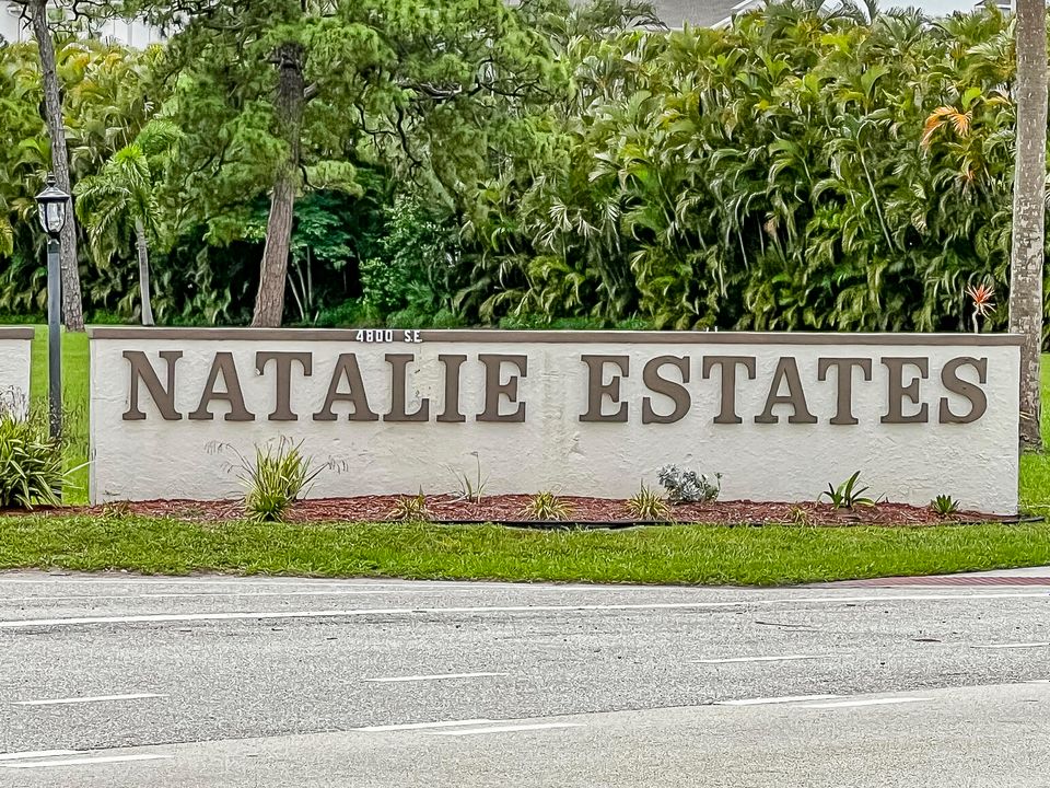 待售: $105,480 (2 贝兹, 2 浴室, 960 平方英尺)