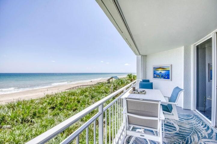 出租: $5,000 (2 贝兹, 2 浴室, 1299 平方英尺)