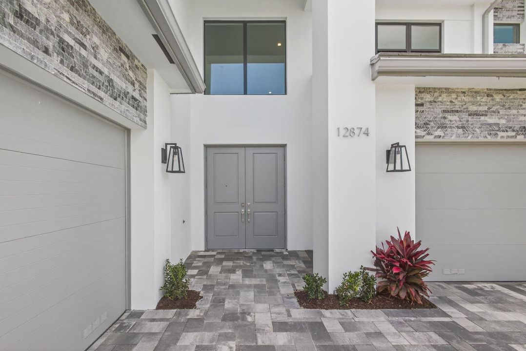 En Renta: $8,500 (5 camas, 5 baños, 5136 Pies cuadrados)