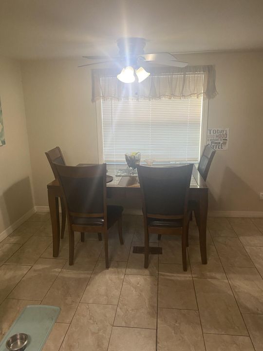 待售: $115,000 (3 贝兹, 2 浴室, 1420 平方英尺)