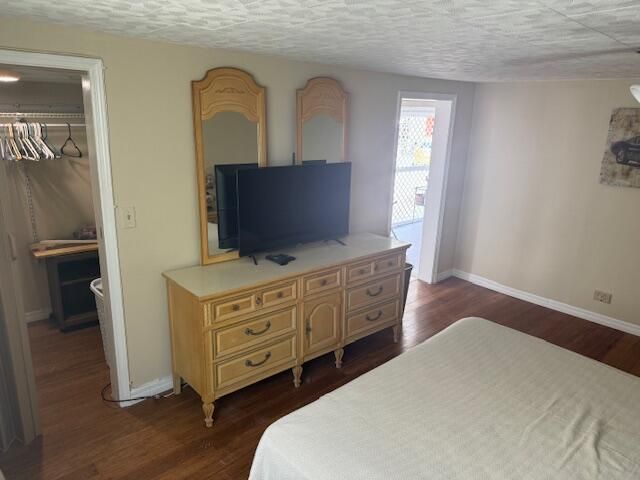 待售: $115,000 (3 贝兹, 2 浴室, 1420 平方英尺)