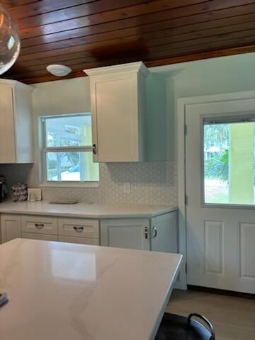 出租: $2,500 (2 贝兹, 1 浴室, 834 平方英尺)