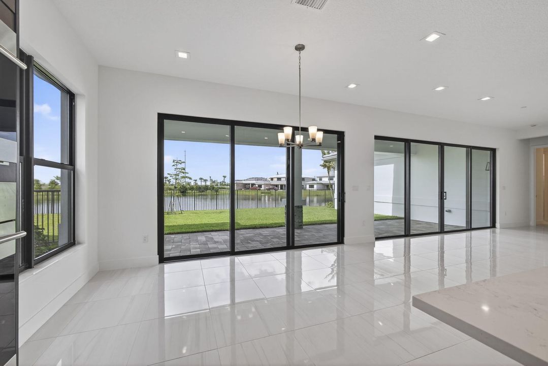 En Renta: $8,500 (5 camas, 5 baños, 5136 Pies cuadrados)