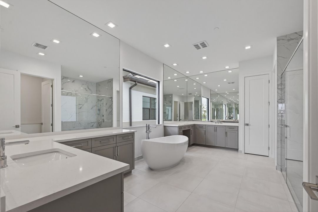 En Renta: $8,500 (5 camas, 5 baños, 5136 Pies cuadrados)