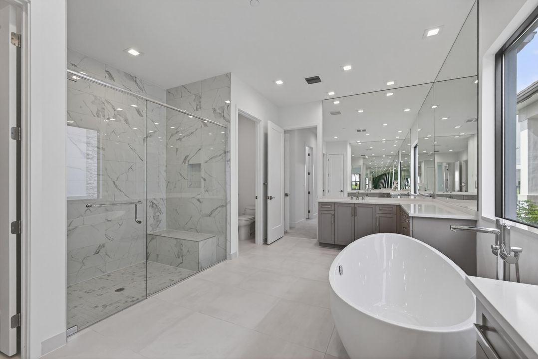 En Renta: $8,500 (5 camas, 5 baños, 5136 Pies cuadrados)