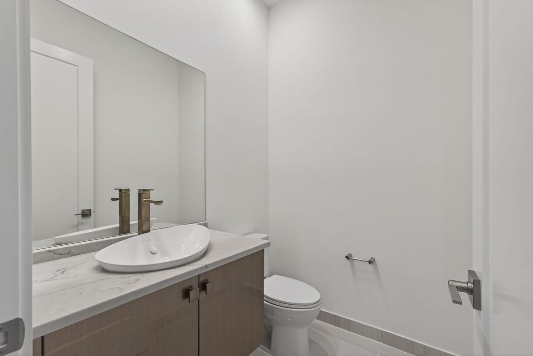 En Renta: $8,500 (5 camas, 5 baños, 5136 Pies cuadrados)