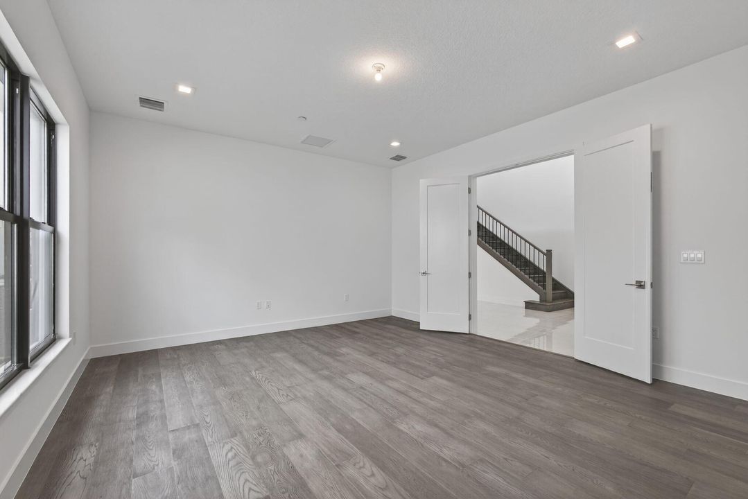 En Renta: $8,500 (5 camas, 5 baños, 5136 Pies cuadrados)