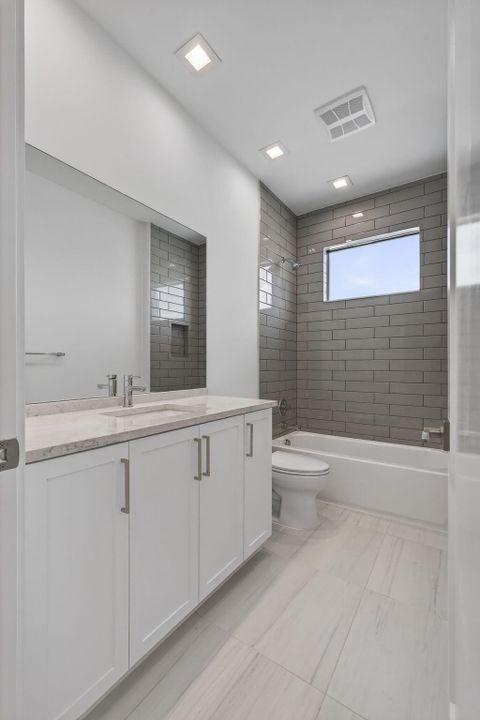 En Renta: $8,500 (5 camas, 5 baños, 5136 Pies cuadrados)