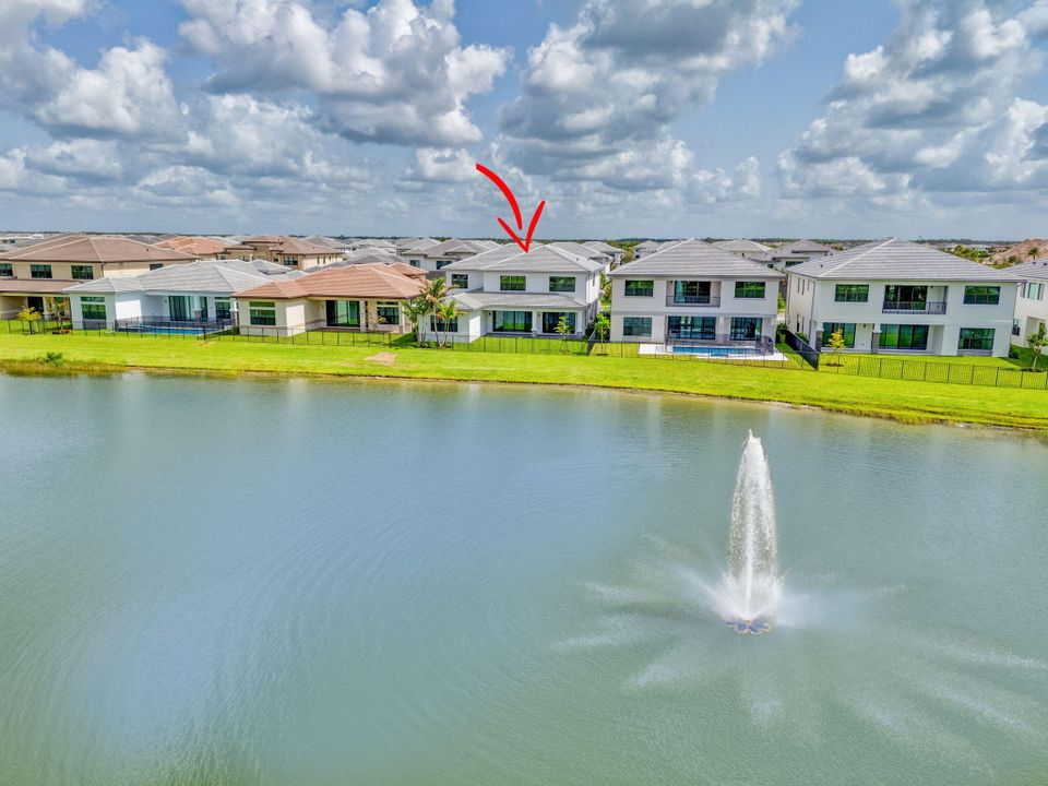 En Renta: $8,500 (5 camas, 5 baños, 5136 Pies cuadrados)