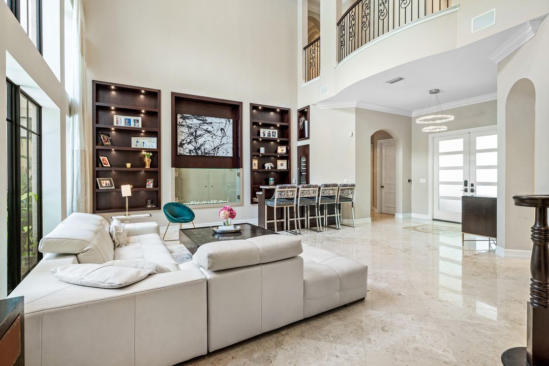 待售: $2,875,000 (6 贝兹, 5 浴室, 5935 平方英尺)