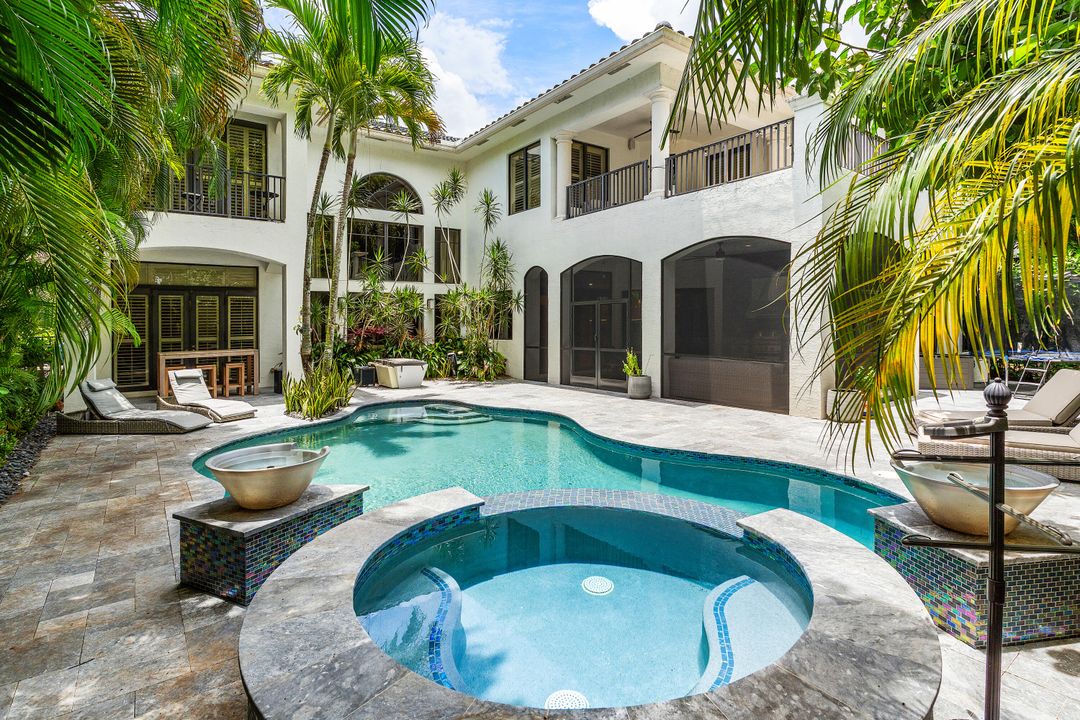 待售: $2,875,000 (6 贝兹, 5 浴室, 5935 平方英尺)