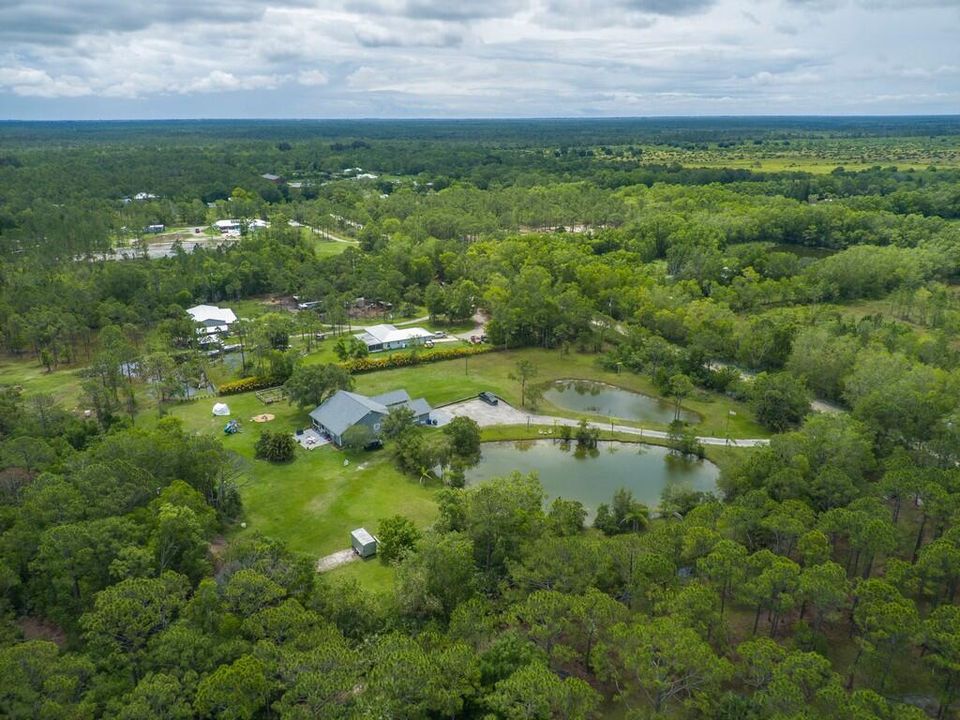 For Sale: $689,900 (4 beds, 2 baths, 2105 Square Feet)