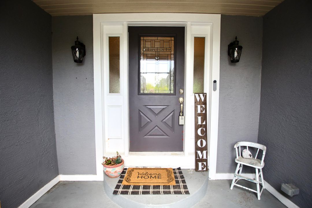 For Sale: $689,900 (4 beds, 2 baths, 2105 Square Feet)