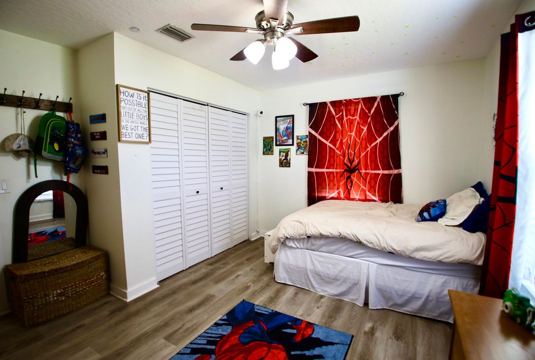 For Sale: $689,900 (4 beds, 2 baths, 2105 Square Feet)