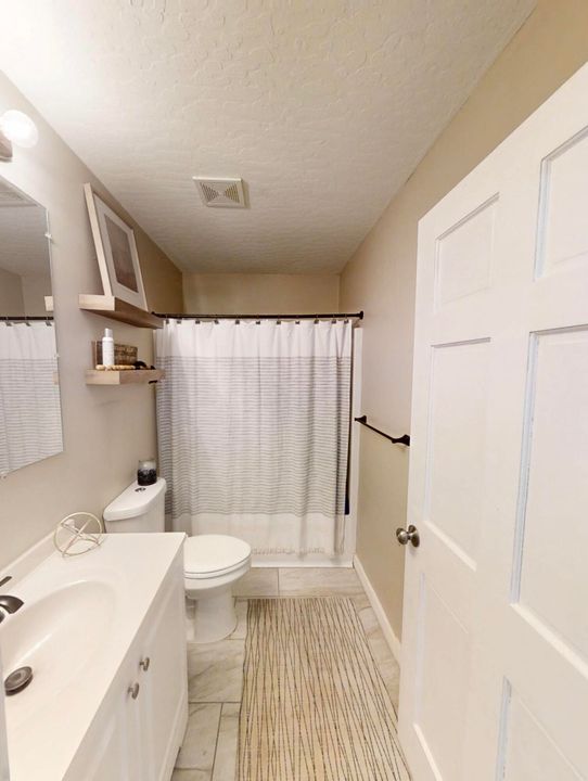 For Sale: $689,900 (4 beds, 2 baths, 2105 Square Feet)